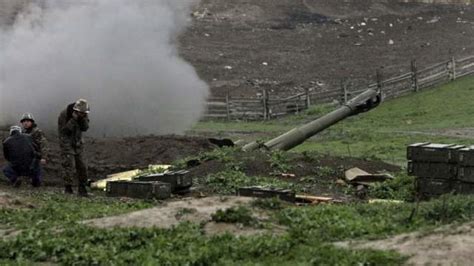 一名阿塞拜疆军人在纳卡地区丧生 俄维和人员受伤_凤凰网