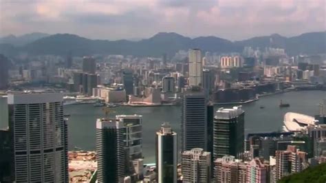 飞越天际线 以全新视角俯瞰香港全景