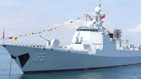 海军湛江舰赴马来西亚参加兰卡威国际海事和航空展