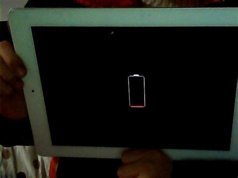 新买的ipad为什么充不上电（苹果ipad显示不在充电解决方案）-爱玩数码