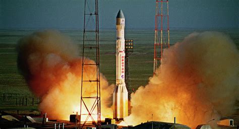 各国运载火箭推力对比：美国3500吨，俄2800吨，中国是多少|航空航天|推力|运载火箭_新浪新闻
