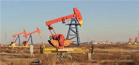 大港油田采油六厂：高温下的石油人 用坚守换来稳产高产