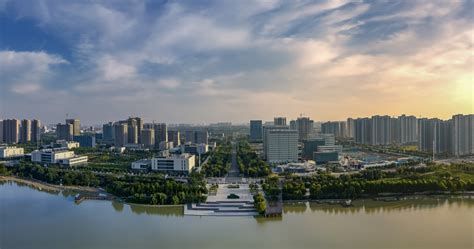 郑州高新区：托举"小巨人" 成就千亿级世界高科技园区的大梦想 - 园区热点 - 中国高新网 - 中国高新技术产业导报