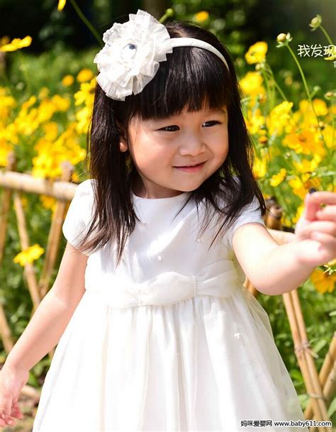 可爱韩国小妹妹图片