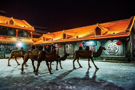 新疆昌吉也有回民街，逛回民小吃街是必做的事，也是游客必打卡地方 - 奇点