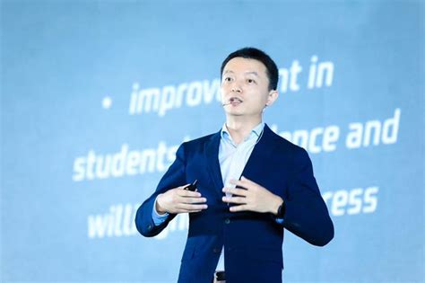 腾讯副总裁钟翔平：新技术给教育带来了三大改变 | 雷峰网