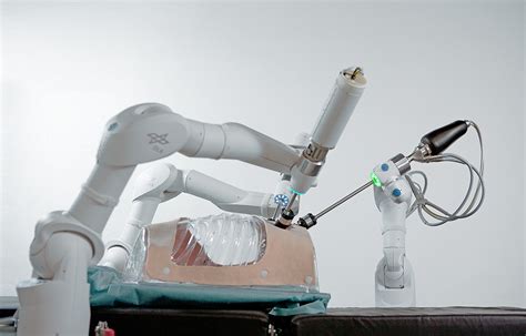 医疗技术领域的 LBR Med：用于骨外科手术的机器人辅助激光系统_苏州誉圣德智能视觉装备有限公司