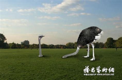 2010上海静安国际雕塑展——LplusL工作小组作品《鸵鸟-捉迷藏》__雅昌新闻