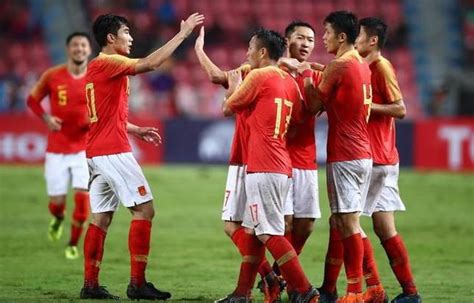 谁说中国人踢不出巴萨式的足球？一场U16的比赛揭晓答案，我们能_东方体育