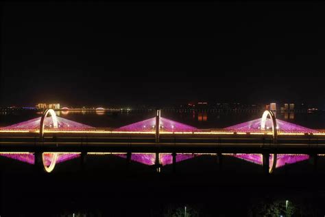 江西是个好地方 九江：夜色中的八里湖大桥__财经头条