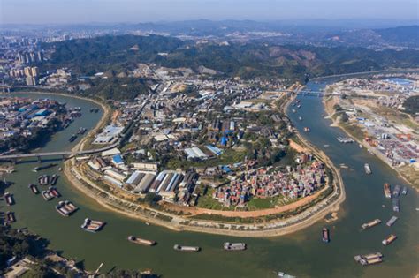 广西梧州：水电水光互补 助力绿色发展-人民图片网