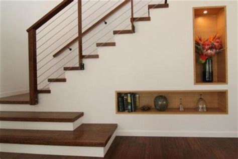 小型别墅楼梯装修效果图集锦之简约木质楼梯-家居美图_装一网装修效果图