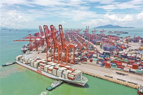 前海蛇口自贸片区外贸逆势增长 去年进出口总值1.2万亿元 同比增长38%_深圳新闻网
