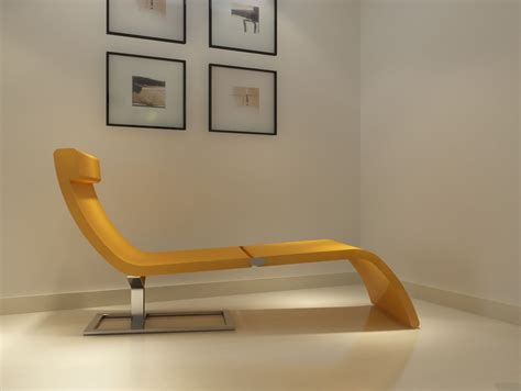 可当椅子和书桌的多功能座椅设计 - 设计之家