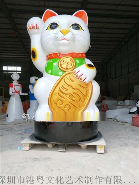 汕头澄海玩具基地定制大型吉祥物玻璃钢卡通雕塑-方圳雕塑厂