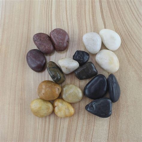 【鹅卵石】鹅卵石价格_鹅卵石报价 精品2-3cm亮光面黑色雨花石-阿里巴巴