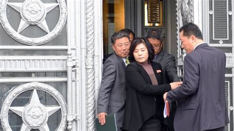 朝鲜外务省第一副相崔善姬已经抵达莫斯科开始进行访问 - 2019年11月19日, 俄罗斯卫星通讯社
