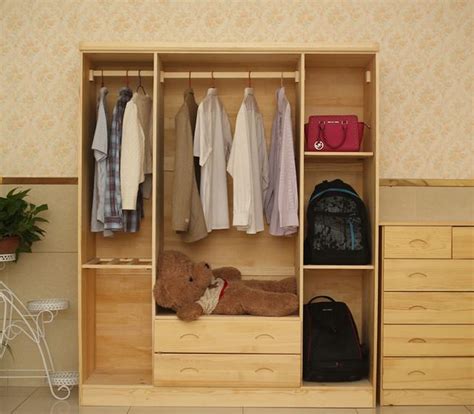 衣柜用实木颗粒板好还是多层实木板好？|常见问答|西林木业环保生态板