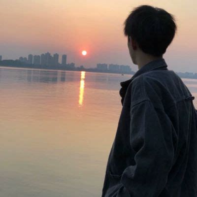 非主流空间头像男生