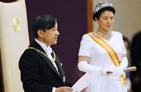 日本天皇近200年来首次生前退位 新天皇是个怎样的人