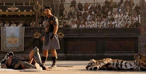 古罗马竞技场角斗士对决、斗兽或奴隶角斗的残忍与冷漠，历历在目_腾讯视频