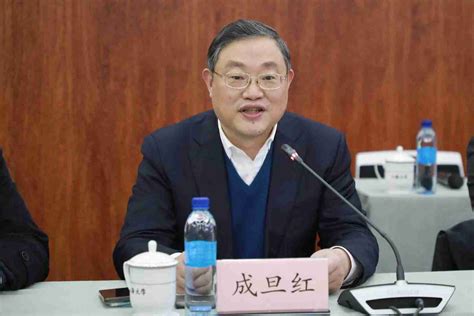 上海市委组织部副部长冷伟青一行调研上海硅酸盐所--中国科学院上海硅酸盐研究所