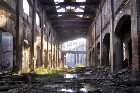 荒凉的废弃工厂景观高清图片下载-正版图片505027327-摄图网