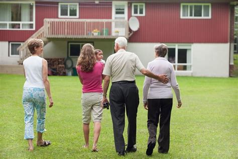 退休老人移民加拿大养老亲身经历，来看看加拿大多样化养老方式 - 知乎