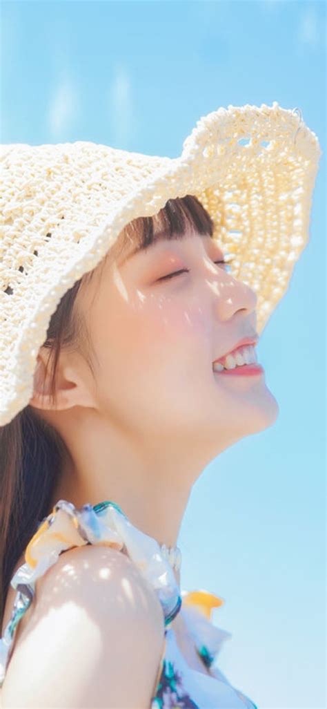 晴天甜美女生头像图片