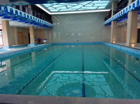 标准游泳池-成功案例-深圳市恒丰温泉泳池设备有限公司
