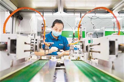 《重庆日报》（10月9日）西部（重庆）科学城北碚园区首个项目正式投产_重庆高新技术产业开发区管理委员会