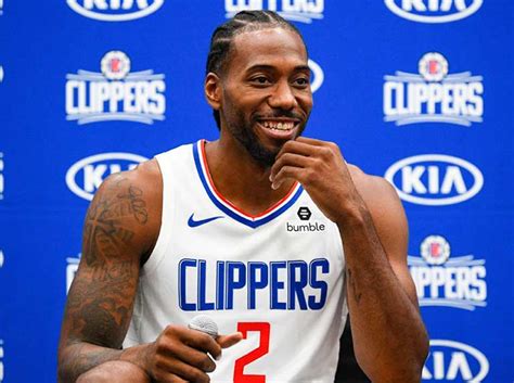 Kawhi Leonard scores 35 points to lead Clippers to come-from-behind win over Lakers