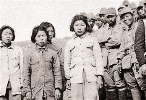 老照片：1938年-1944年，侵华日军随军记者镜头下的中国女性|侵华日军|随军|镜头_新浪新闻