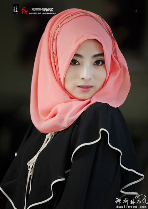 穆斯林少女的时尚服饰 - 宗教艺术 - 穆斯林在线（muslimwww)