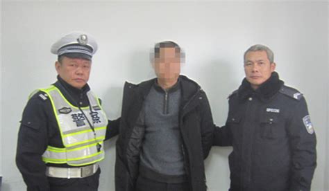 上海警方成功劝返一名潜逃国外21年犯罪嫌疑人_法谭_新民网