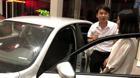 大众汽车4S店销售顾问卖车讲解_腾讯视频