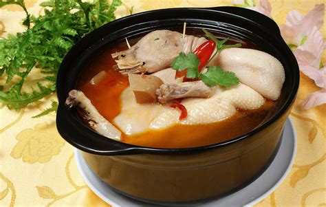 【酸萝卜海带老鸭汤的做法步骤图，怎么做好吃】小兰姐姐的美食_下厨房