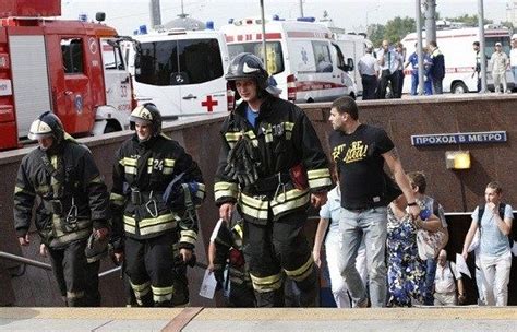 莫斯科地铁发生爆炸26人死亡(组图)_新闻中心_新浪网