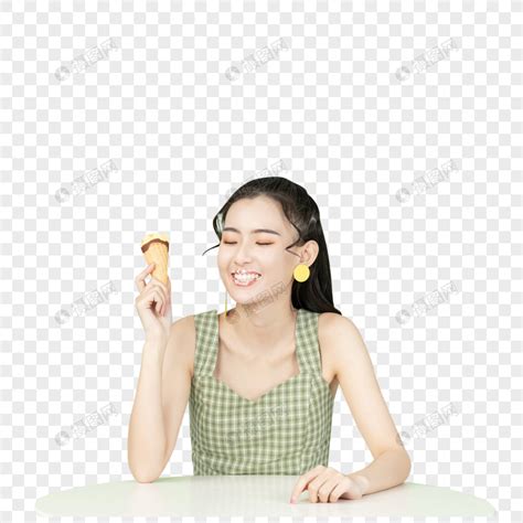 有冰淇淋的甜美女生头像