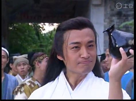 同演张无忌：马景涛最为经典，苏有朋书生气，然而他却是最帅的！