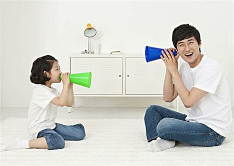 与孩子沟通的好方法 教你怎么和孩子沟通_伊秀亲子|yxlady.com