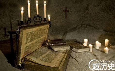 中世纪手抄本书籍《魔鬼圣经》的抄手是谁__凤凰网