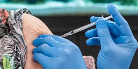 瑞士老人接种辉瑞新冠疫苗5天后死亡 药监局回应_手机新浪网
