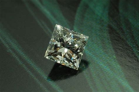 钻石4C标准 - 知乎