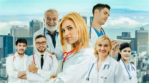创意布局中的医疗保健人员群体肖像专业的医务人员医生护士和外科医生医疗技术研究所和高清图片下载-正版图片506218209-摄图网