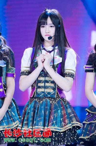 创造炙热的青春 第七届SNH48年度总决选 @SNH48-费沁源-- 公演拉_新浪新闻