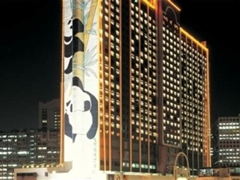 香港铜锣湾皇冠假日酒店