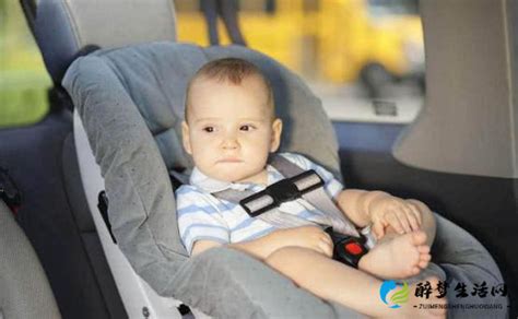 小孩多大可以坐副驾驶位置上_车主指南