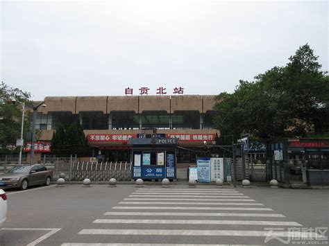 北京地铁东单站装上智能门 有望全市推广