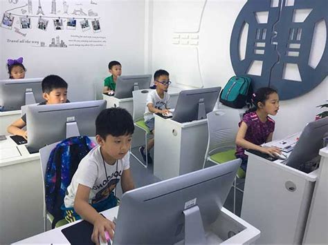 泸州职业技术学院工会举办首届职工计算机培训班
